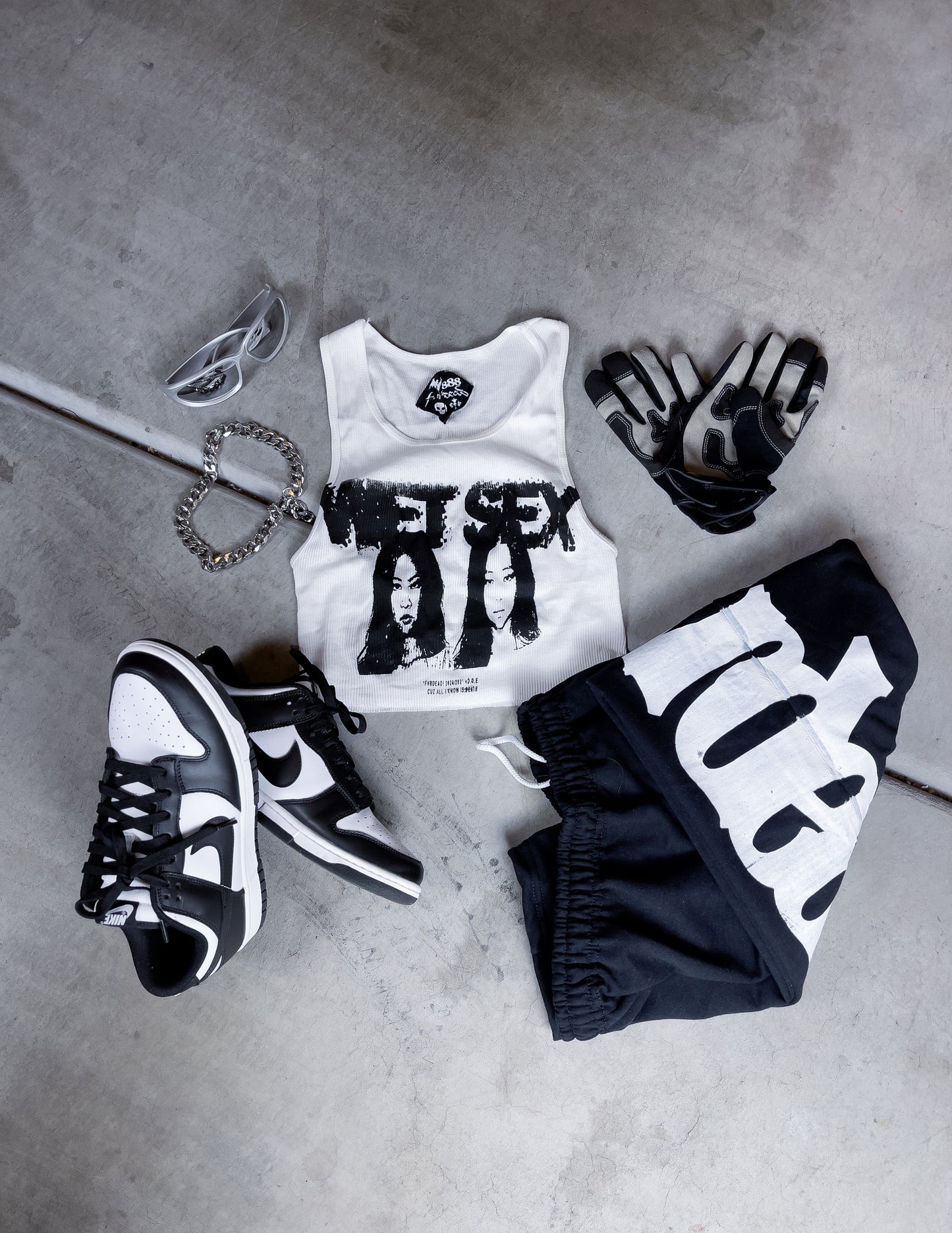 3. Wet S3x PuNk tAnkToP