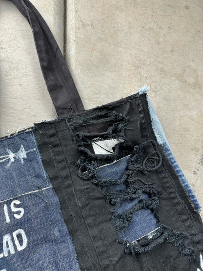 Detroit is not dead inside toto bag