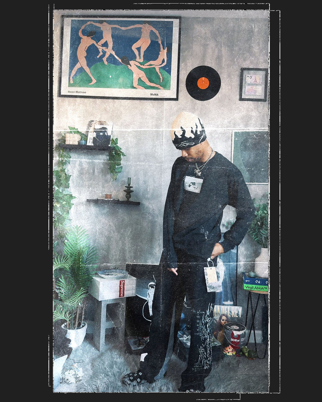 Angels cry too... Black longslevee tee