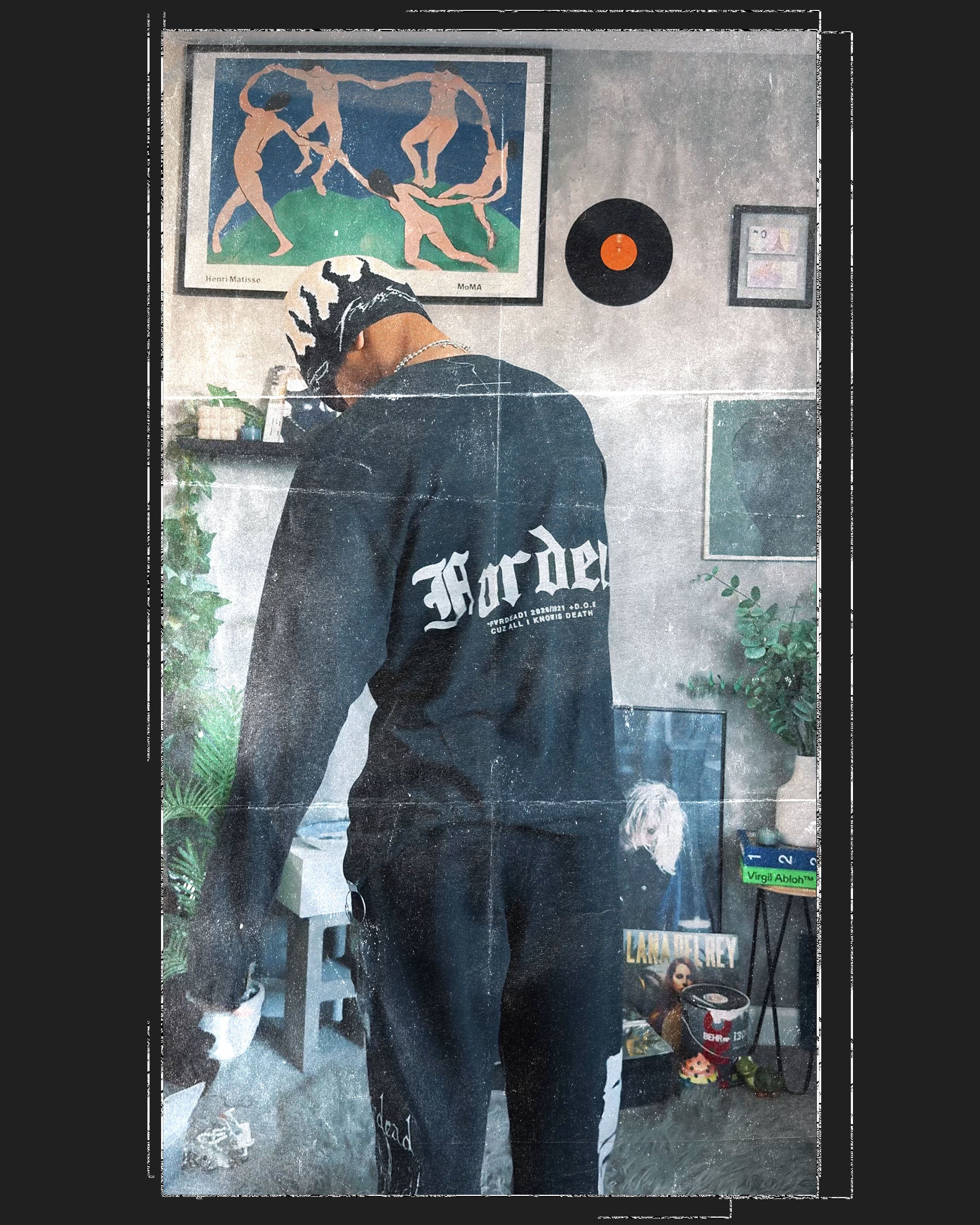 Angels cry too... Black longslevee tee