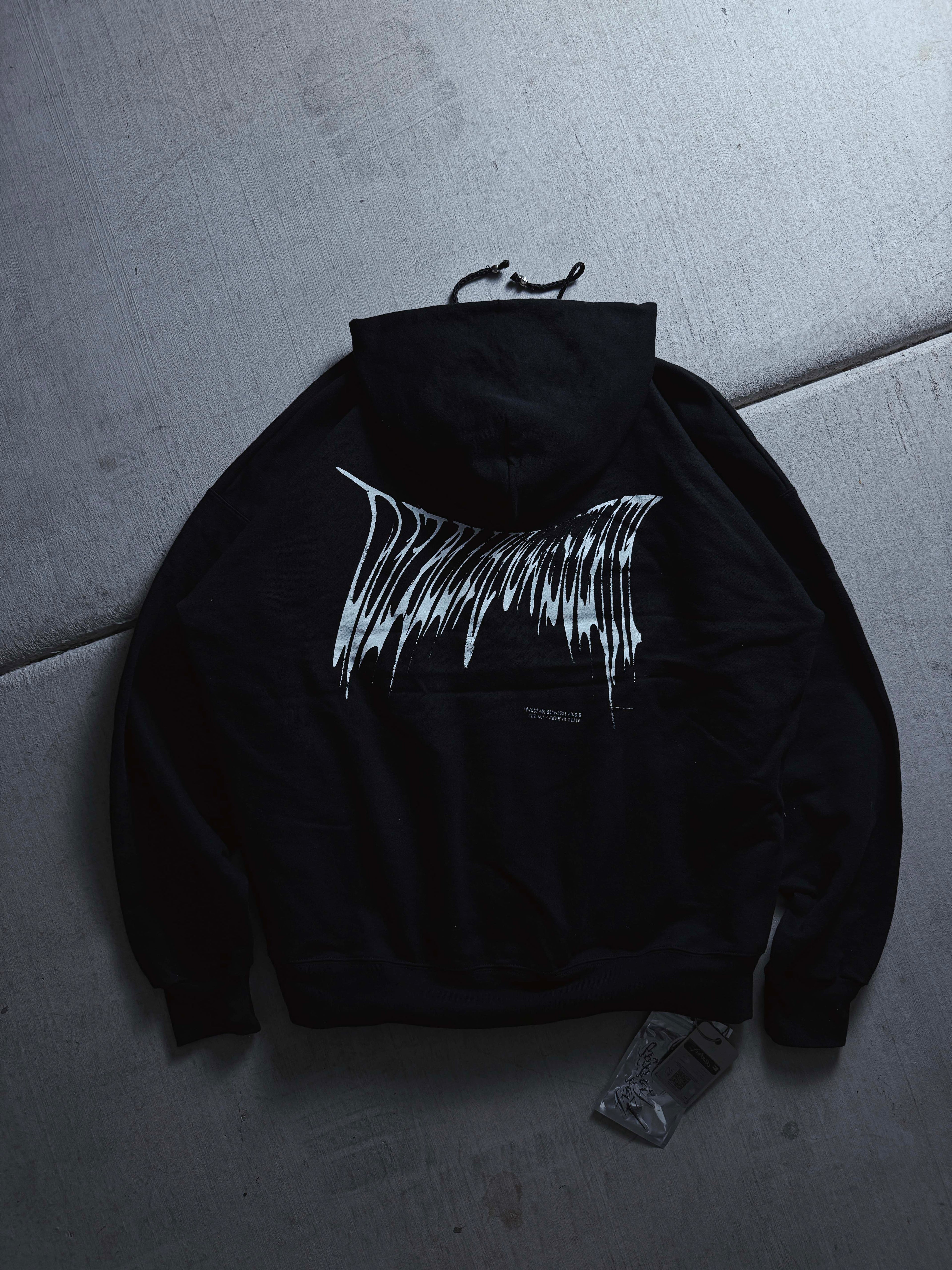 Heroine Black hoodie