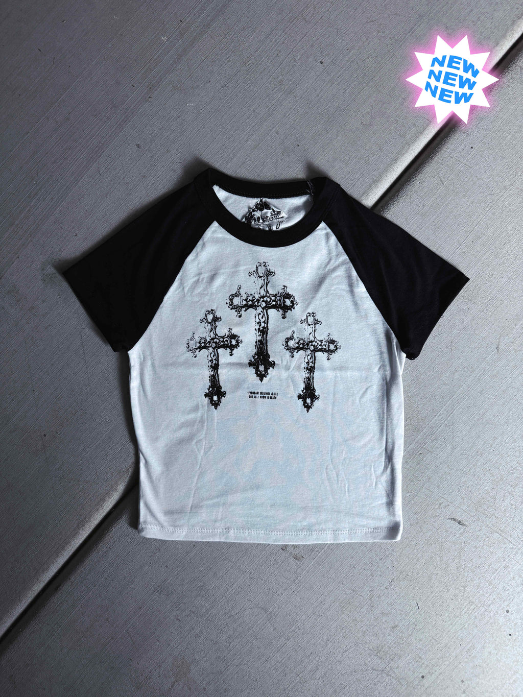 Camiseta de bebé gris/negra con la frase "Fóllame hasta la muerte"