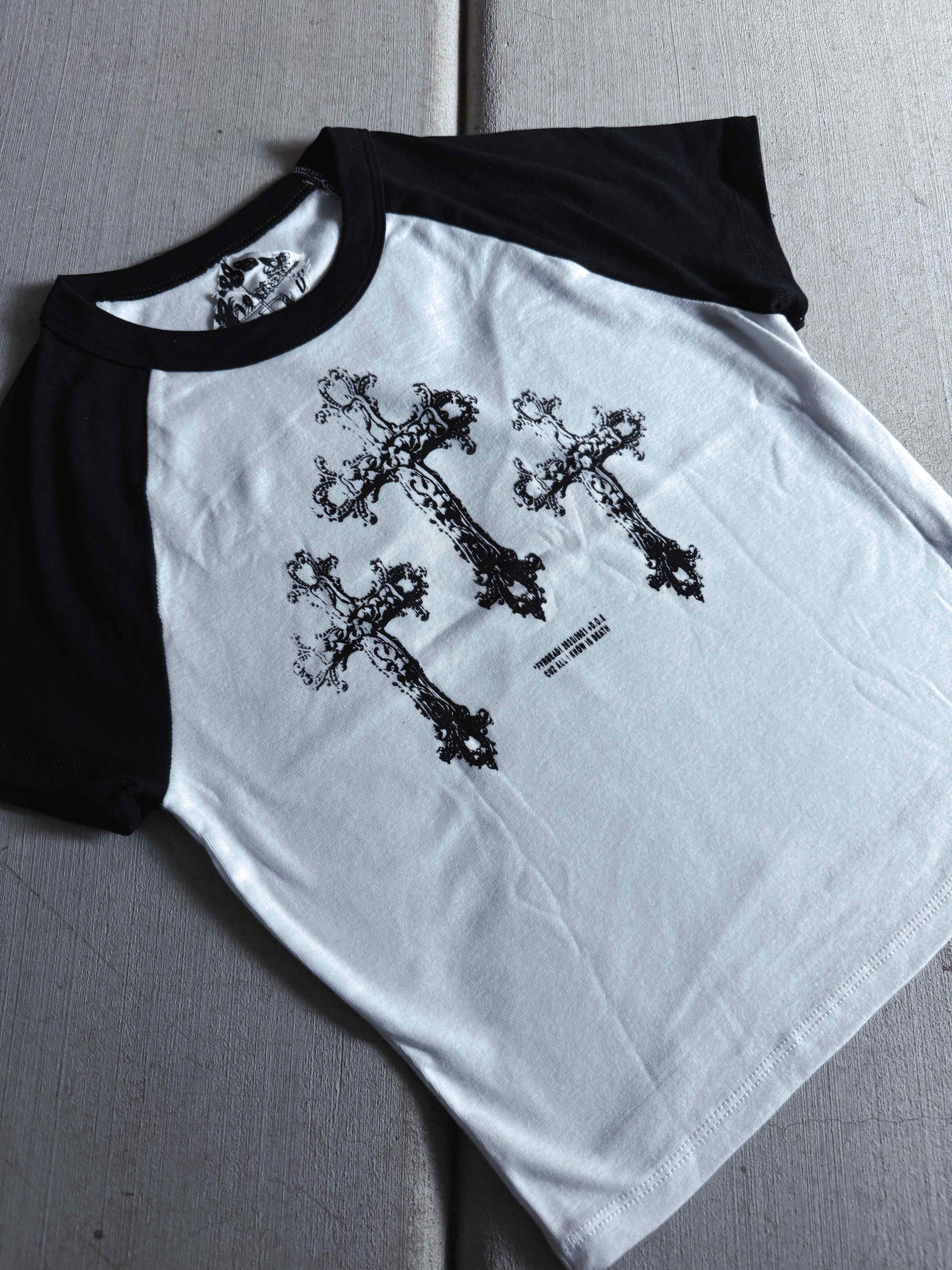 Holy Trinity Baby tee black/white