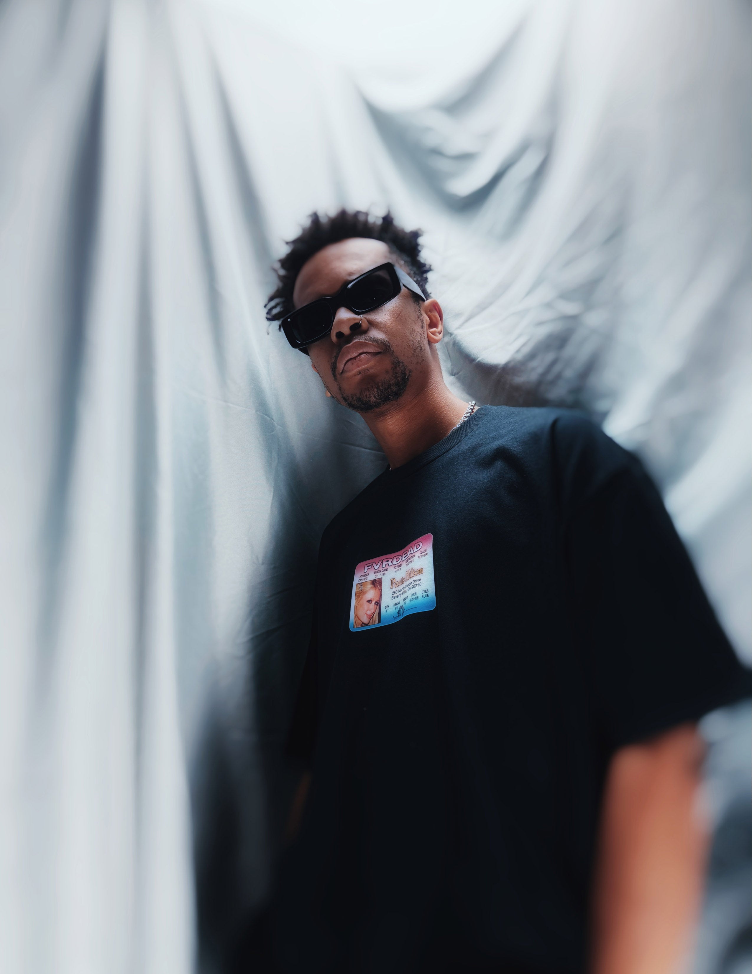 Camiseta negra Paris ID