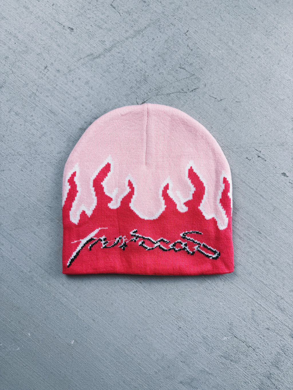 Gorro de llamas Pink Inferno